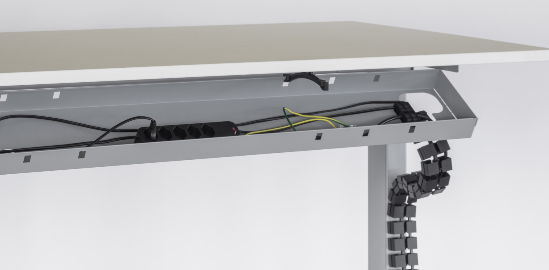 LO CH-5-fach Steckerbox, magnetisch – klickIT